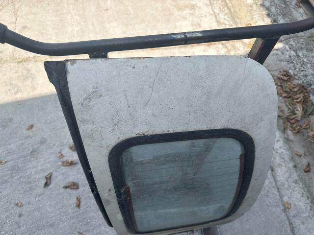 bontott SEAT INCA Jobb Csomagtérajtó (Üres lemez)