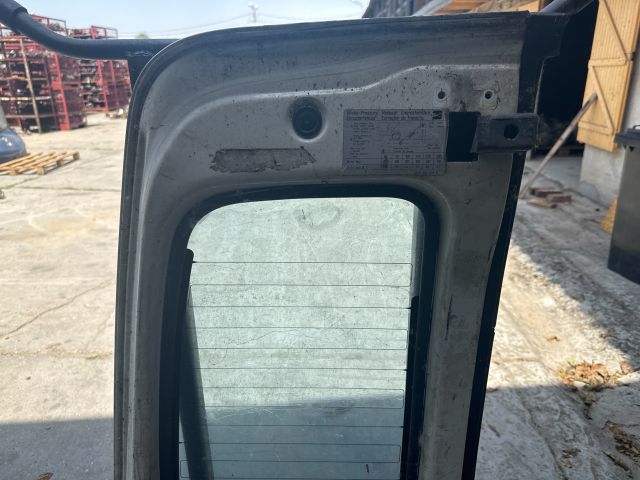 bontott SEAT INCA Jobb Csomagtérajtó (Üres lemez)