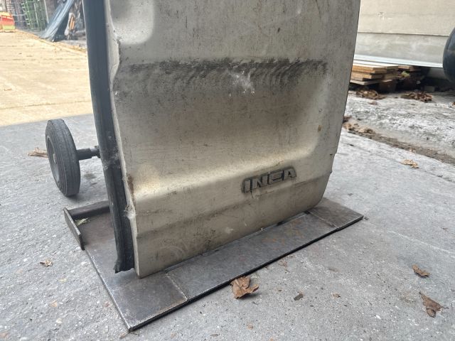 bontott SEAT INCA Jobb Csomagtérajtó (Üres lemez)