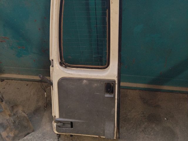 bontott SEAT INCA Jobb hátsó Ajtó (Részeivel)