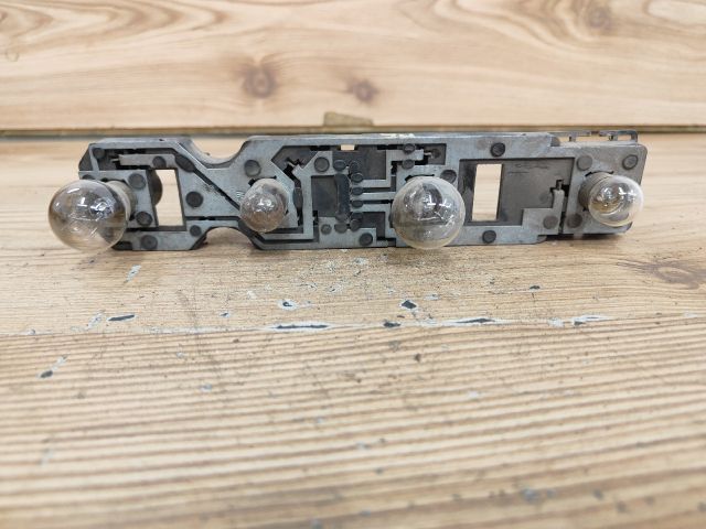 bontott SEAT INCA Jobb Hátsó Lámpa Foglalat