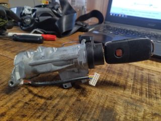 bontott SEAT LEON Gyújtáskapcsoló Házzal