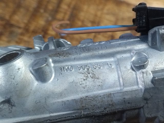 bontott SEAT LEON Gyújtáskapcsoló Házzal