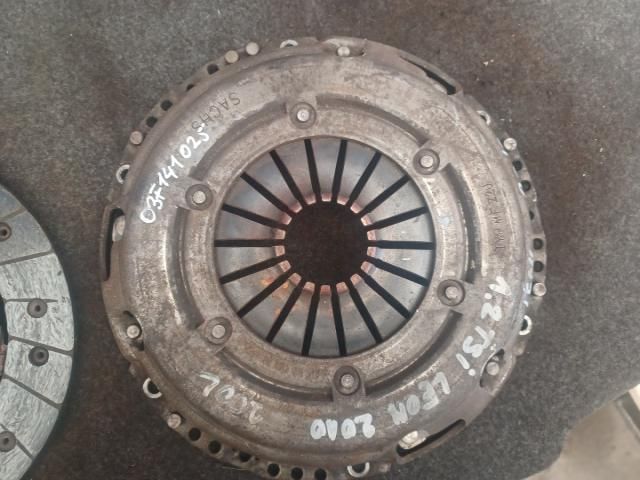 bontott SEAT LEON Kuplung Szett (Szerkezet, Tárcsa)