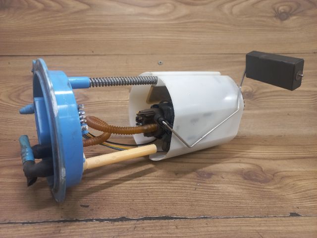 bontott SEAT LEON Üzemanyag Szivattyú