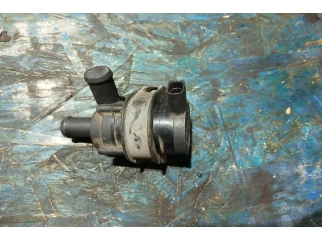 bontott SEAT LEON Vízpumpa