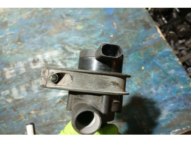 bontott SEAT LEON Vízpumpa