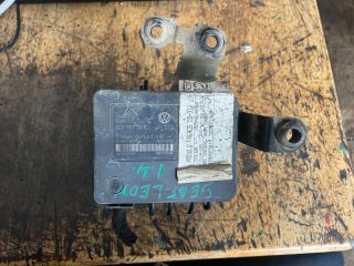 bontott SEAT LEON ABS Kocka