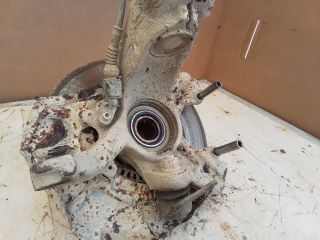 bontott SEAT LEON Bal első Csonkállvány Kerékaggyal