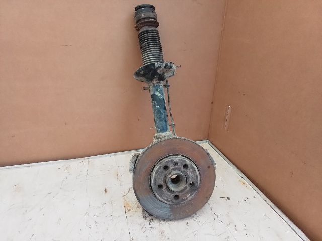 bontott SEAT LEON Bal első Csonkállvány Kerékaggyal