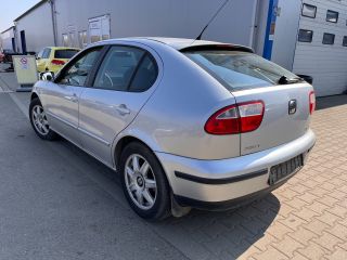 bontott SEAT LEON Bal első Féknyereg Munkahengerrel