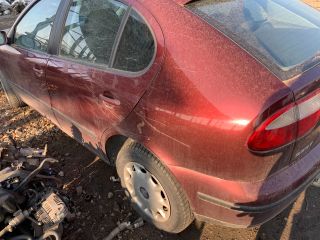 bontott SEAT LEON Bal első Féknyereg Munkahengerrel