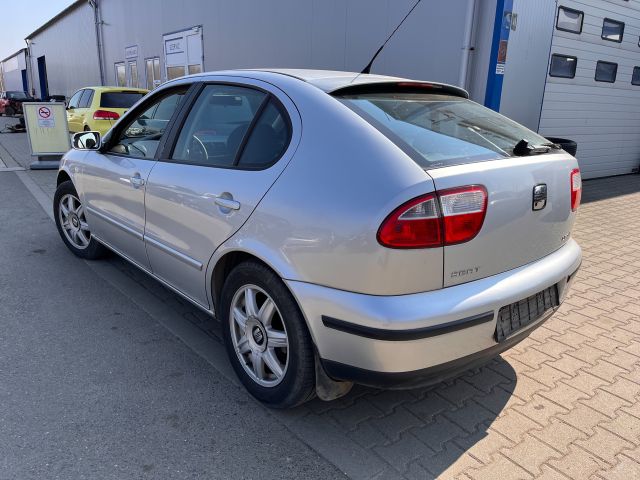 bontott SEAT LEON Bal első Gólyaláb (Lengécsillapító, Rugó)