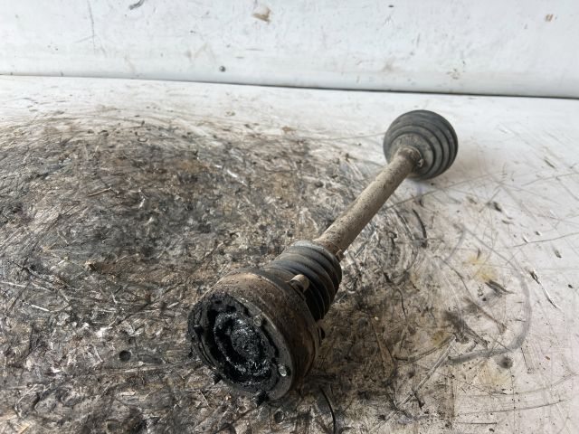 bontott SEAT LEON Bal Féltengely