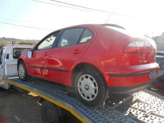 bontott SEAT LEON Bal hátsó Féknyereg Munkahengerrel