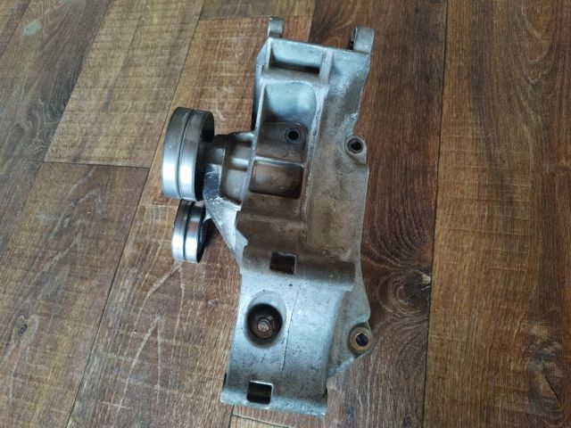 bontott SEAT LEON Generátor Tartó Bak