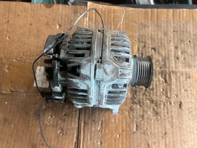 bontott SEAT LEON Generátor