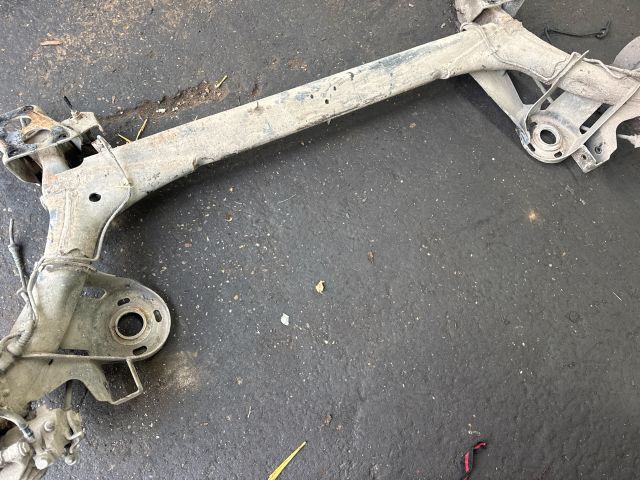 bontott SEAT LEON Hátsó Híd (Tárcsafékes)