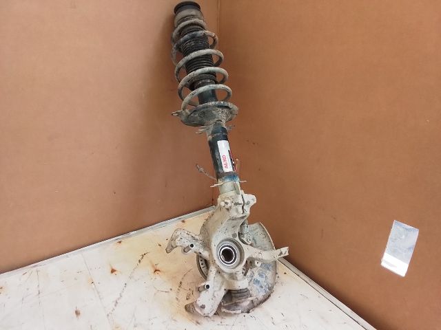 bontott SEAT LEON Jobb első Csonkállvány Kerékaggyal