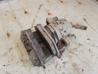 bontott SEAT LEON Jobb első Féknyereg Munkahengerrel