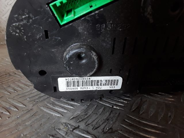 bontott SEAT LEON Kilométeróra