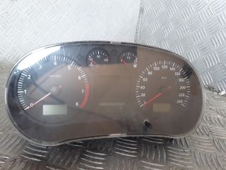 bontott SEAT LEON Kilométeróra