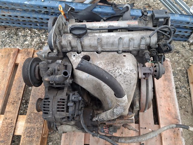 bontott SEAT LEON Komplett Motor (Segédberendezésekkel)