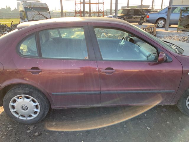 bontott SEAT LEON Középső Kipufogó Dob