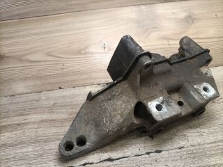 bontott SEAT LEON Motor Tartó Bak (Fém)