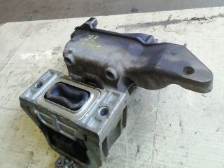 bontott SEAT LEON Motor Tartó Bak (Fém)