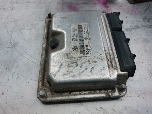 bontott SEAT LEON Motorvezérlő