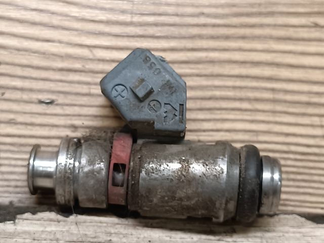 bontott SEAT LEON Porlasztó (1 db)