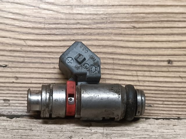 bontott SEAT LEON Porlasztó (1 db)