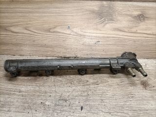 bontott SEAT LEON Porlasztó Sor / Híd