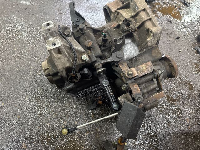 bontott SEAT LEON Váltó (Mechanikus)