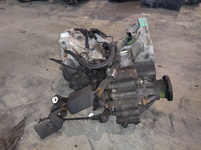 bontott SEAT LEON Váltó (Mechanikus)