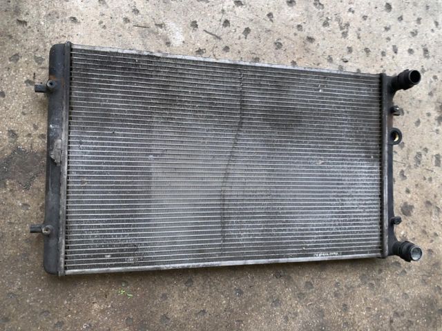 bontott SEAT LEON Vízhűtő Radiátor (Nem klímás)
