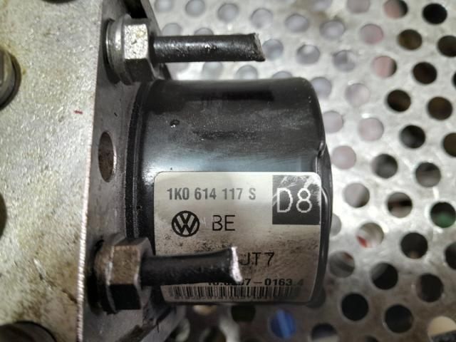 bontott SEAT LEON ABS Kocka