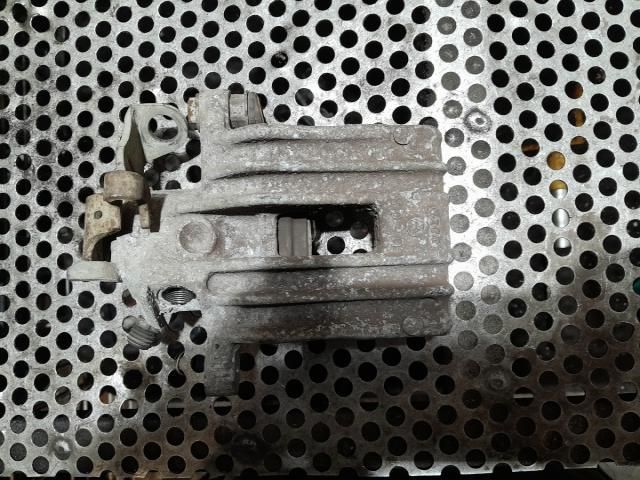 bontott SEAT LEON Bal hátsó Féknyereg Munkahengerrel