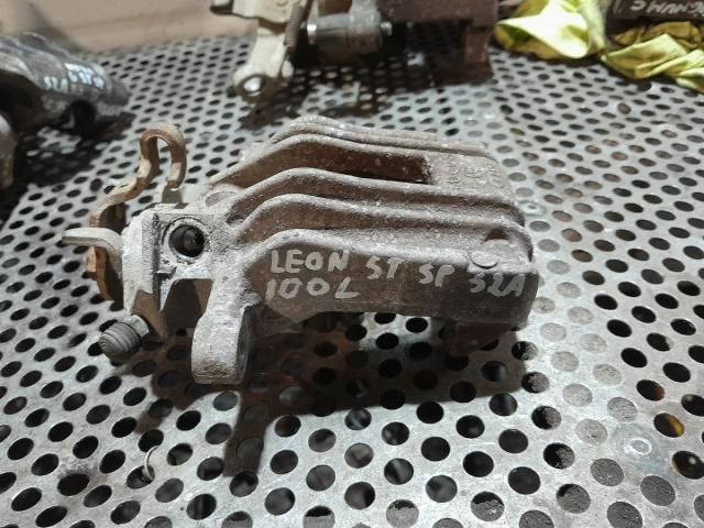 bontott SEAT LEON Bal hátsó Féknyereg Munkahengerrel
