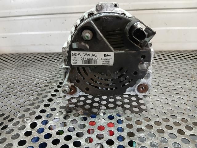 bontott SEAT LEON Generátor