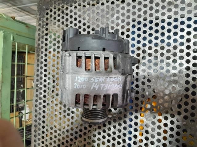 bontott SEAT LEON Generátor