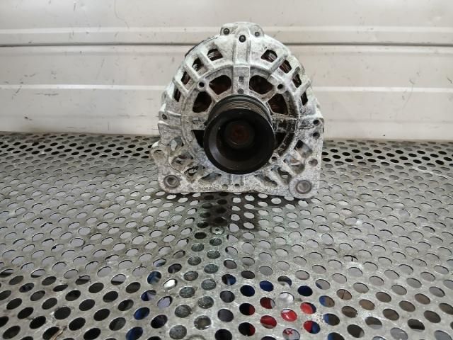 bontott SEAT LEON Generátor