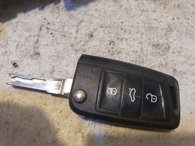 bontott SEAT LEON Gyújtáskapcsoló Házzal