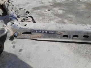 bontott SEAT LEON Hátsó Bölcső