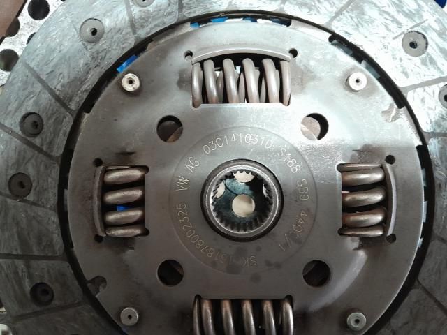 bontott SEAT LEON Kuplung Szett (Szerkezet, Tárcsa)