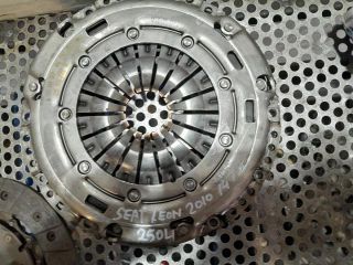 bontott SEAT LEON Kuplung Szett (Szerkezet, Tárcsa)