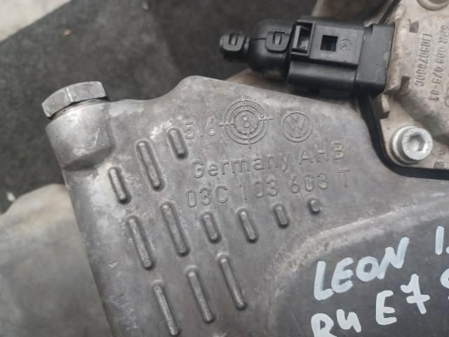 bontott SEAT LEON Olajteknő