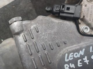 bontott SEAT LEON Olajteknő