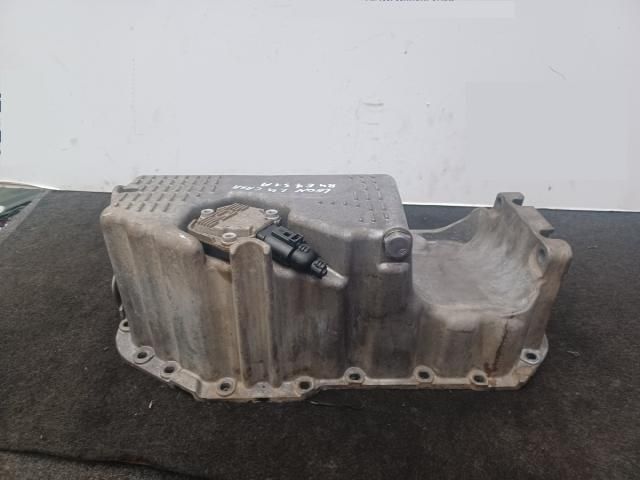 bontott SEAT LEON Olajteknő